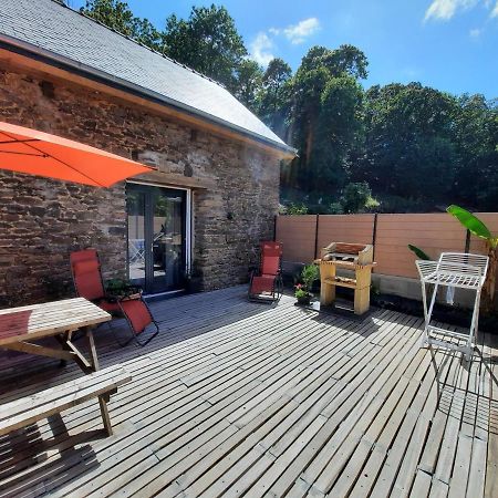 A La Memoire De Merlin & Spa Saint-Malon-sur-Mel 外观 照片
