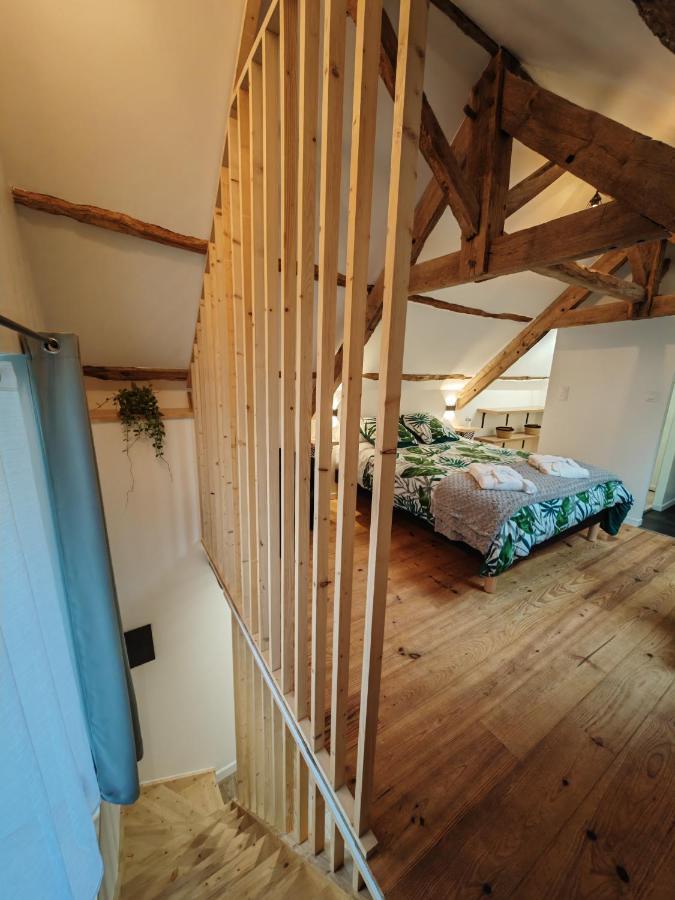 A La Memoire De Merlin & Spa Saint-Malon-sur-Mel 外观 照片