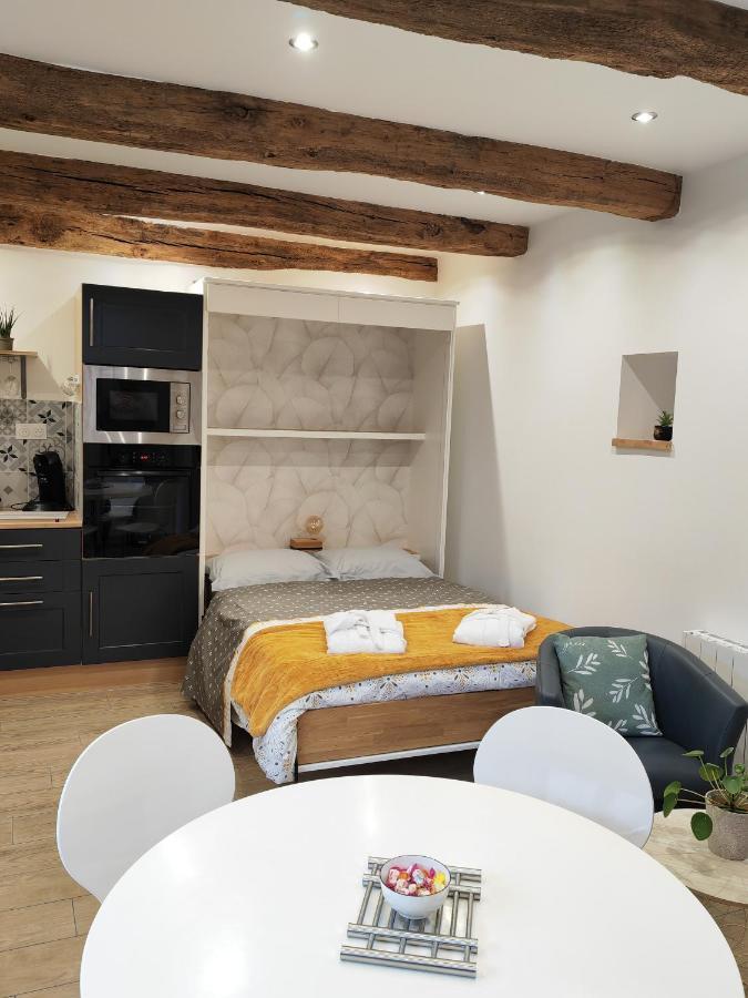 A La Memoire De Merlin & Spa Saint-Malon-sur-Mel 外观 照片